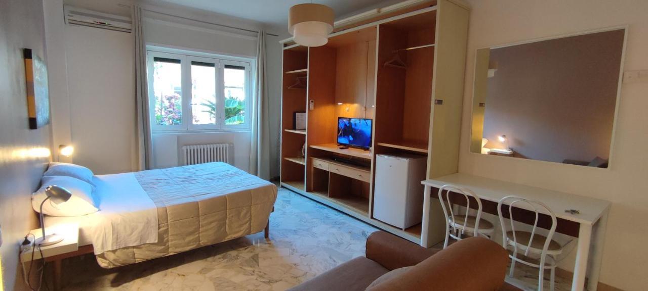 Giambattista House Bari Hotel Екстериор снимка
