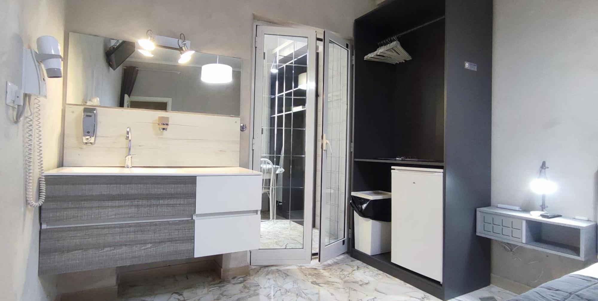 Giambattista House Bari Hotel Екстериор снимка